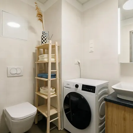 Apartamento Mistral By Interhome